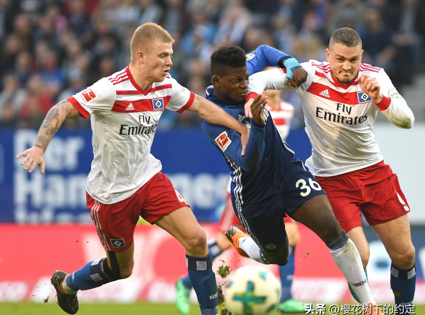 德甲倒计时,金州勇士今夜远射贴柱,细节引发关注,压力陡增,赛季目标并未改变 德甲倒计时,金州勇士今夜远射贴柱,细节引发关注,压力陡增,赛季目标并未改变