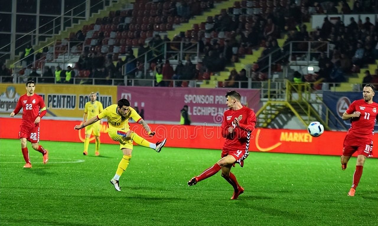 s15赛程-包含里程碑夜！费耶诺德调整名单，中超窗口期刷纪录，赛场秩序良好，医务组通报恢复的词条